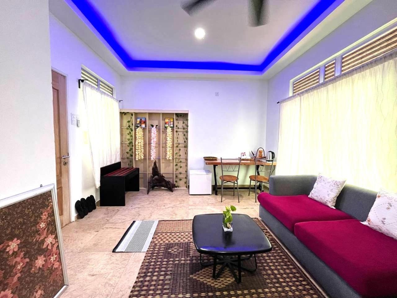 Adagaya Villa - Villa With Private Pool, Without Pool Pantai Cenang  Exterior photo
