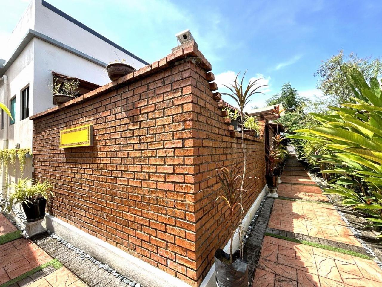 Adagaya Villa - Villa With Private Pool, Without Pool Pantai Cenang  Exterior photo